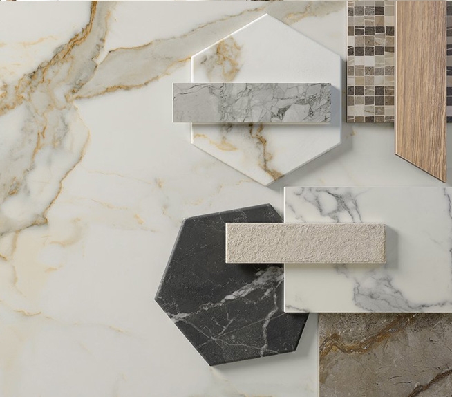 Moodboard mit Marmor-, Stein- und Holzoptik in verschiedenen Texturen, glänzenden und matten Oberflächen.