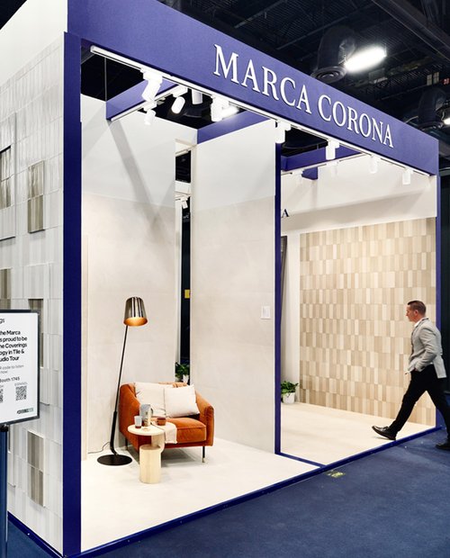 Stand Marca Corona en feria