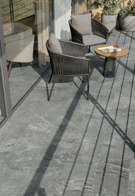 Image of the collection Arkiquartz, OUTDOOR TILES, STONE EFFECT