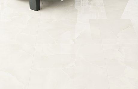 Foyer: Marca Corona porcelain stoneware tiles