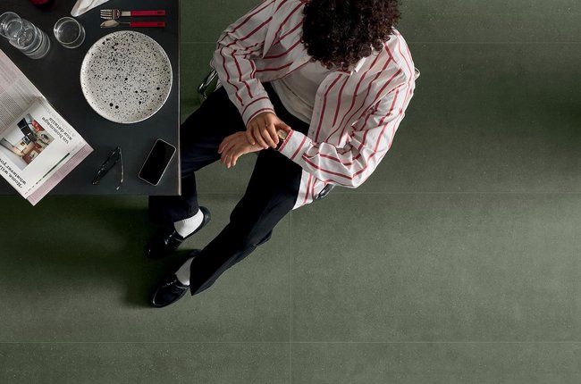 Image of the collection Multiforme Mira, Commercial spaces, TERRACOTTA AND CONCRETE EFFECT