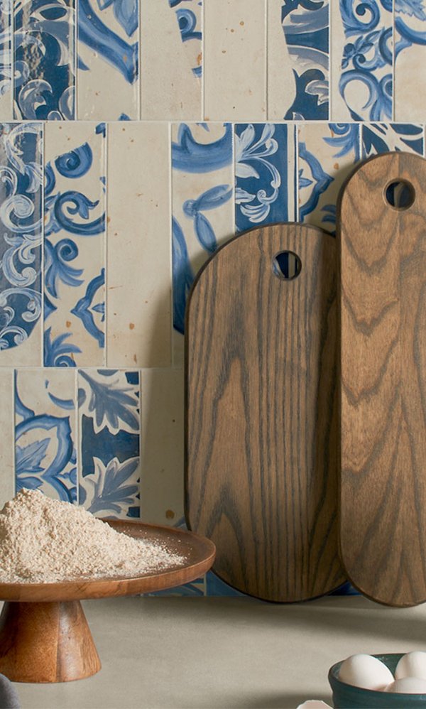 BATHROOM TILES Miniature Fregio | Marca Corona ceramic tiles