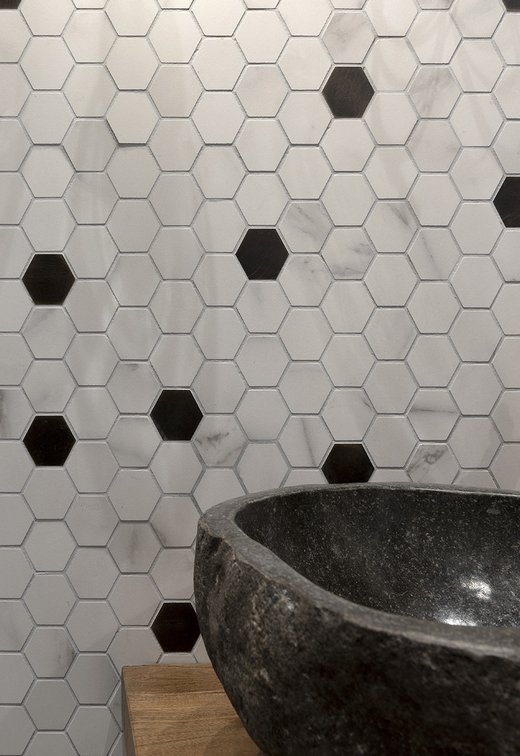 Un viaggio chiamato casa: Marca Corona porcelain stoneware tiles