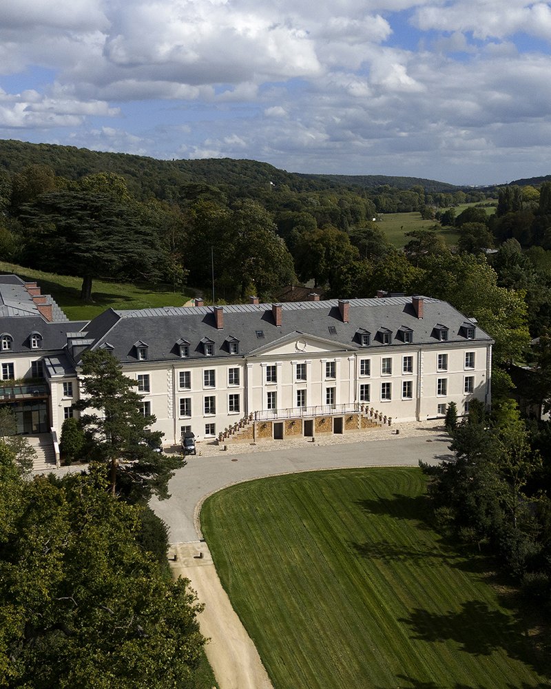 Dolce by Wyndham Versailles - Domaine du Montcel Project built in Francia with the collections Arkistone, Elisir, Phase, StoneOne