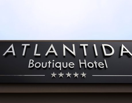 Atlantida Boutique Hotel: piastrelle in gres porcellanato Marca Corona