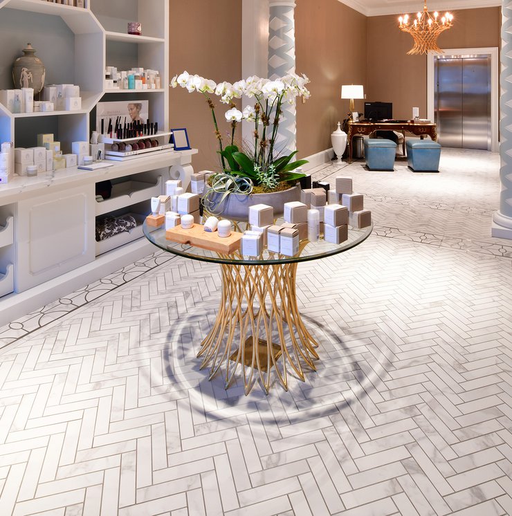 Hotel Bennett: Marca Corona porcelain stoneware tiles