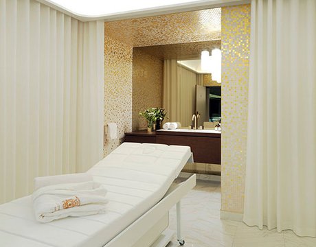 Hotel D’Aubusson 5* SPA: Marca Corona porcelain stoneware tiles