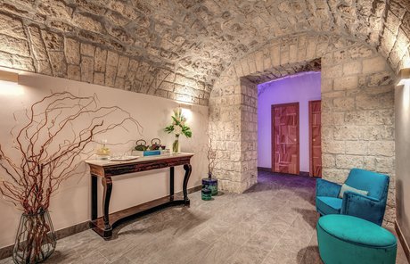Отель Mediterraneo Sorrento: Marca Corona porcelain stoneware tiles