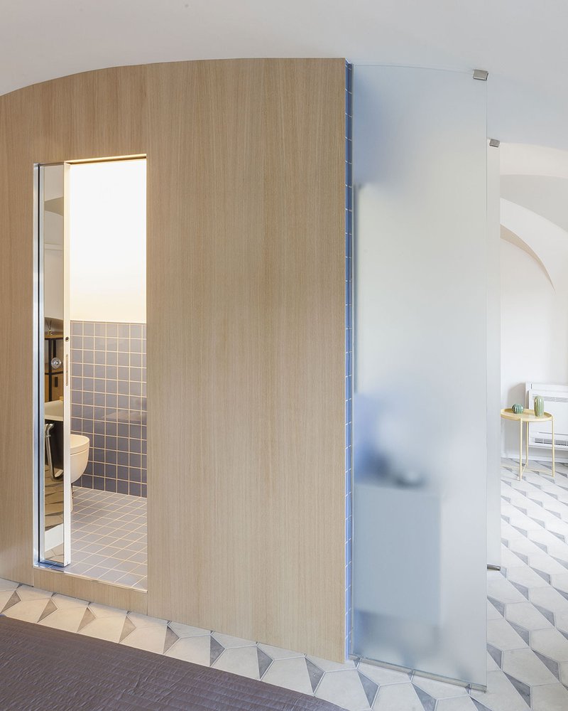 Genova Suite Art: interior design