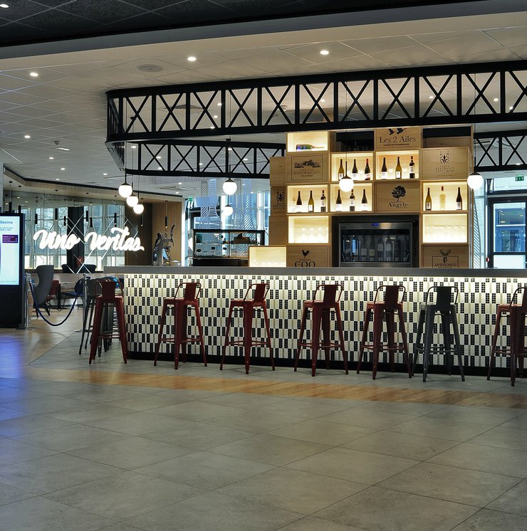 Ibis Paris CDG Airport: Marca Corona porcelain stoneware tiles